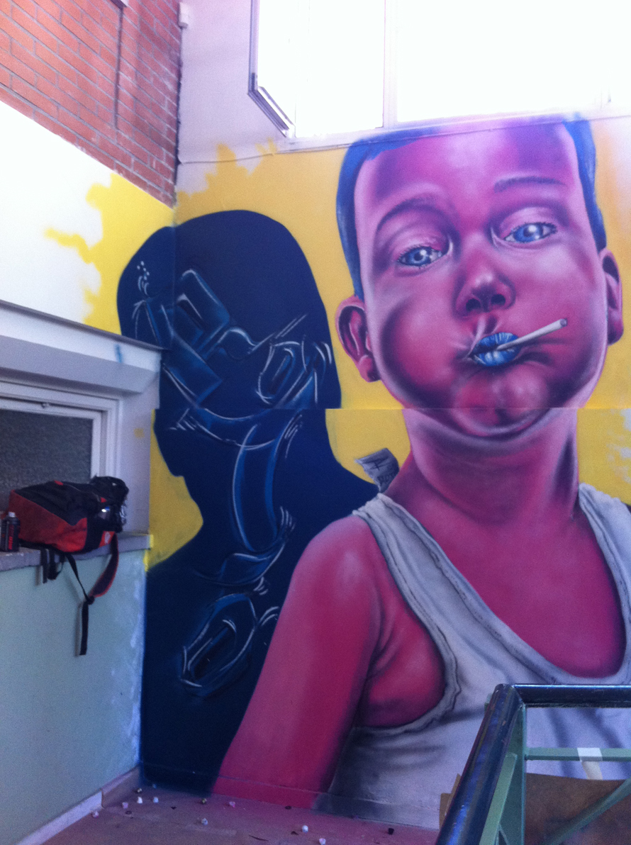 Niño con Chupa Chups